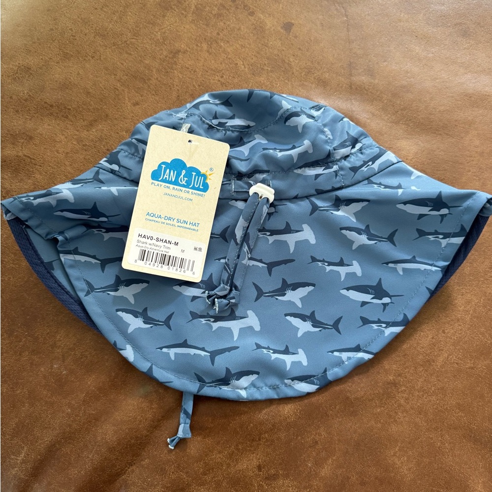 Amazon Blue Shark Print Sun Hat